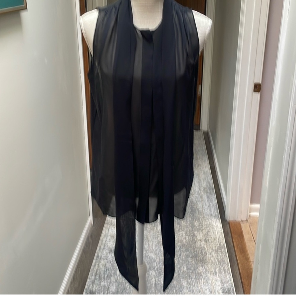 Frame Denim Elegant Black Top